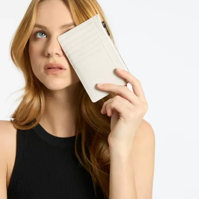 Status Anxiety Wallets>Avoiding Things - Chalk