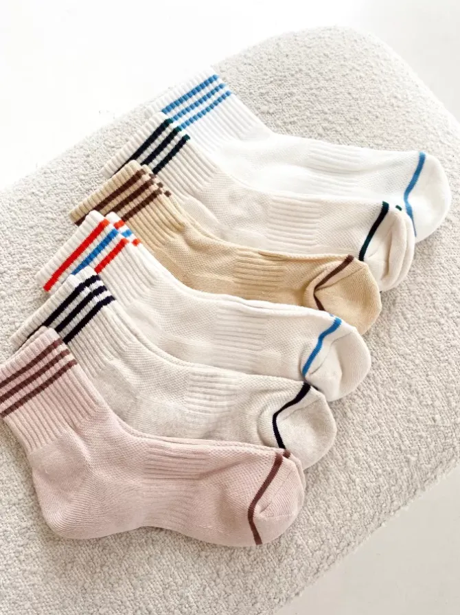 Le Bon Shoppe Socks>Girlfriend Socks - Egret Stripe