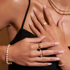 Arms of Eve Jewellery|Jewellery><noscript><img width=