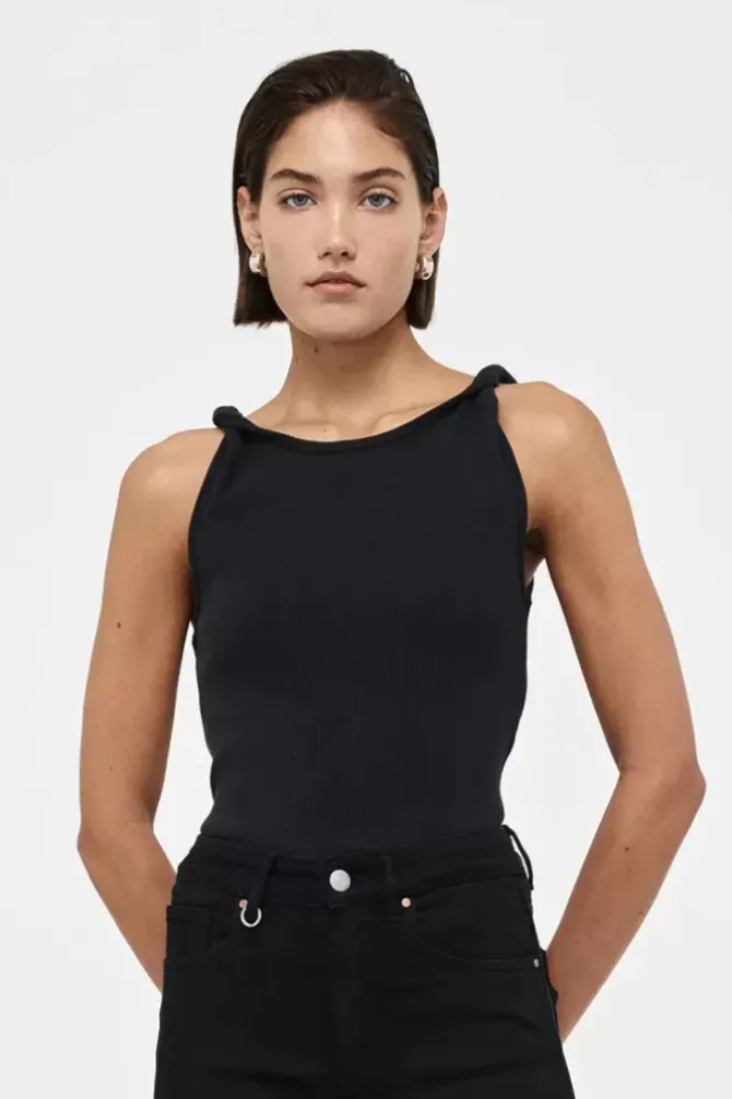 Neuw Denim Tanks>Jonesy Twist Top - Black