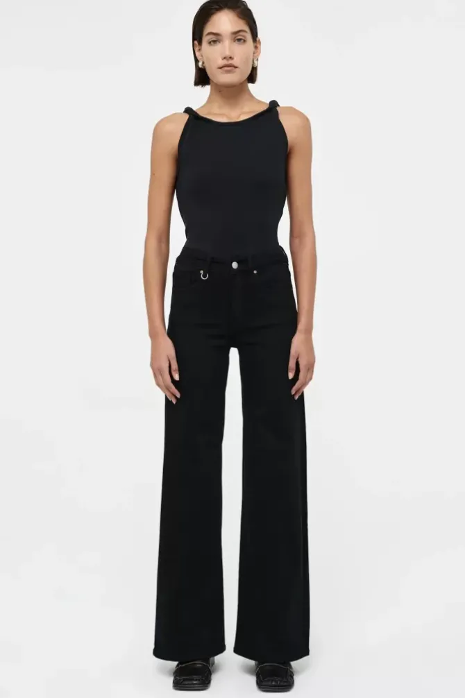 Neuw Denim Tanks>Jonesy Twist Top - Black