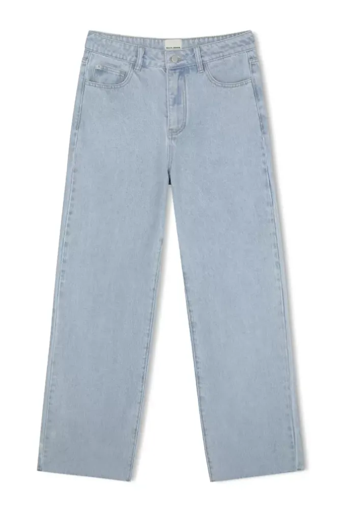 Zulu and Zephyr Denim>Light Wash Recycled Cotton Mid Rise Jean