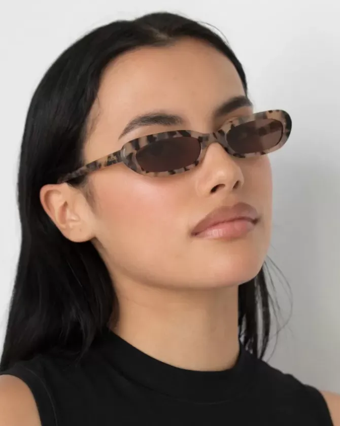 Lu Goldie Eyewear>Lola - Choc Tort