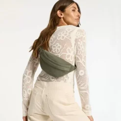 Status Anxiety Handbags><noscript><img width=