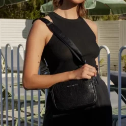 Status Anxiety Handbags><noscript><img width=